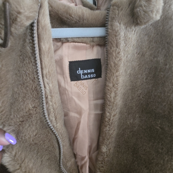 Women's Tan Faux Fur  Dennis Basso Coat Made In Usa - Picture 12 of 16